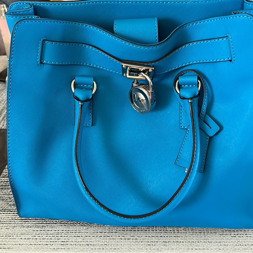 MK:Hamilton Collection like new with Silver hardware. L:14in, H:12in, W:6in